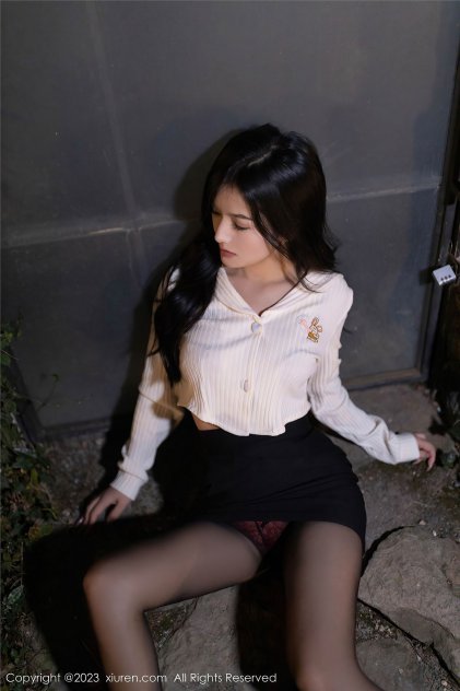 动漫老师胸乳❌❌❌动漫软件海报